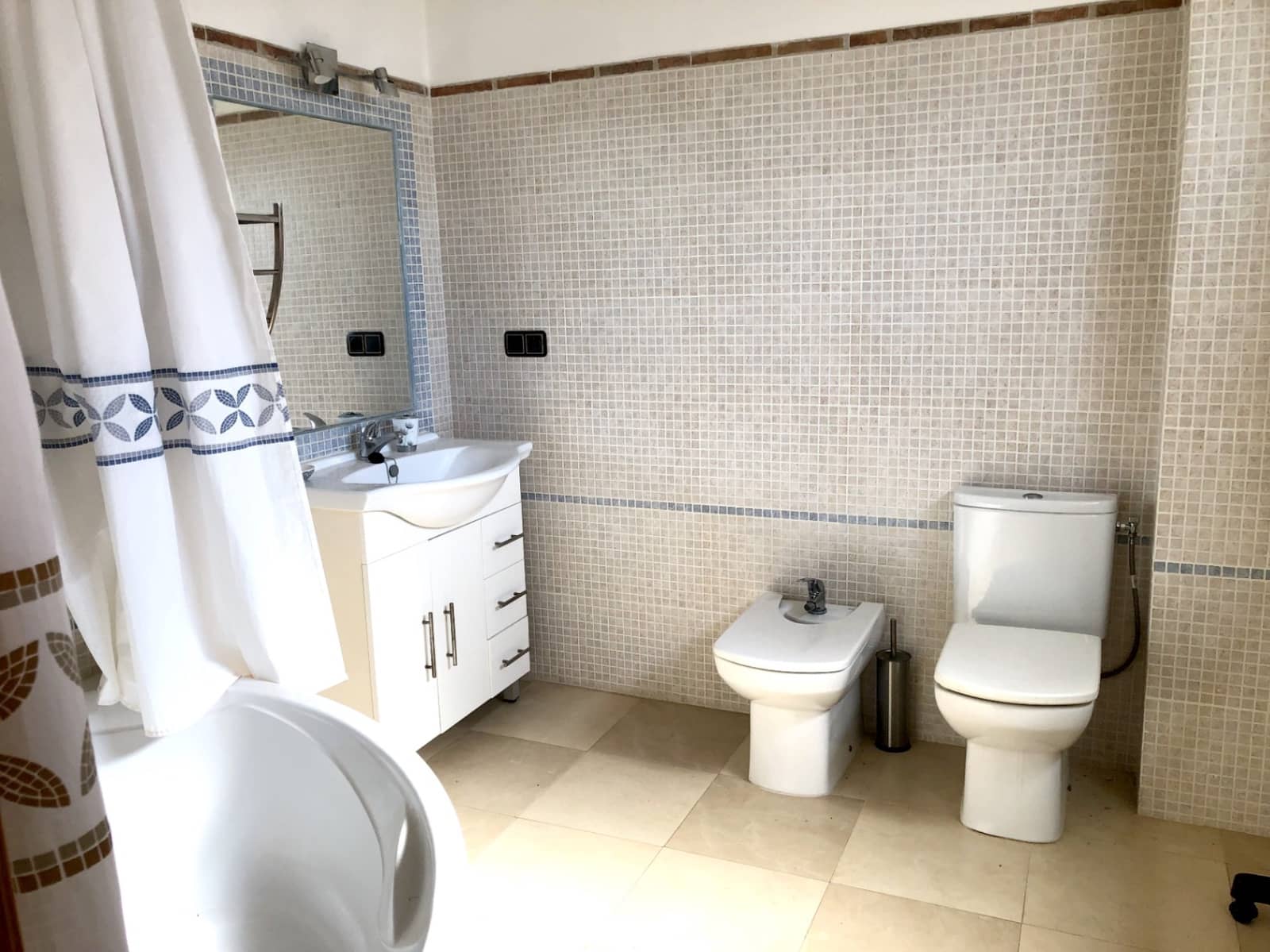 4 bedroom Villa for sale in Altea with pool - € 630,000 (Ref: 9353958)