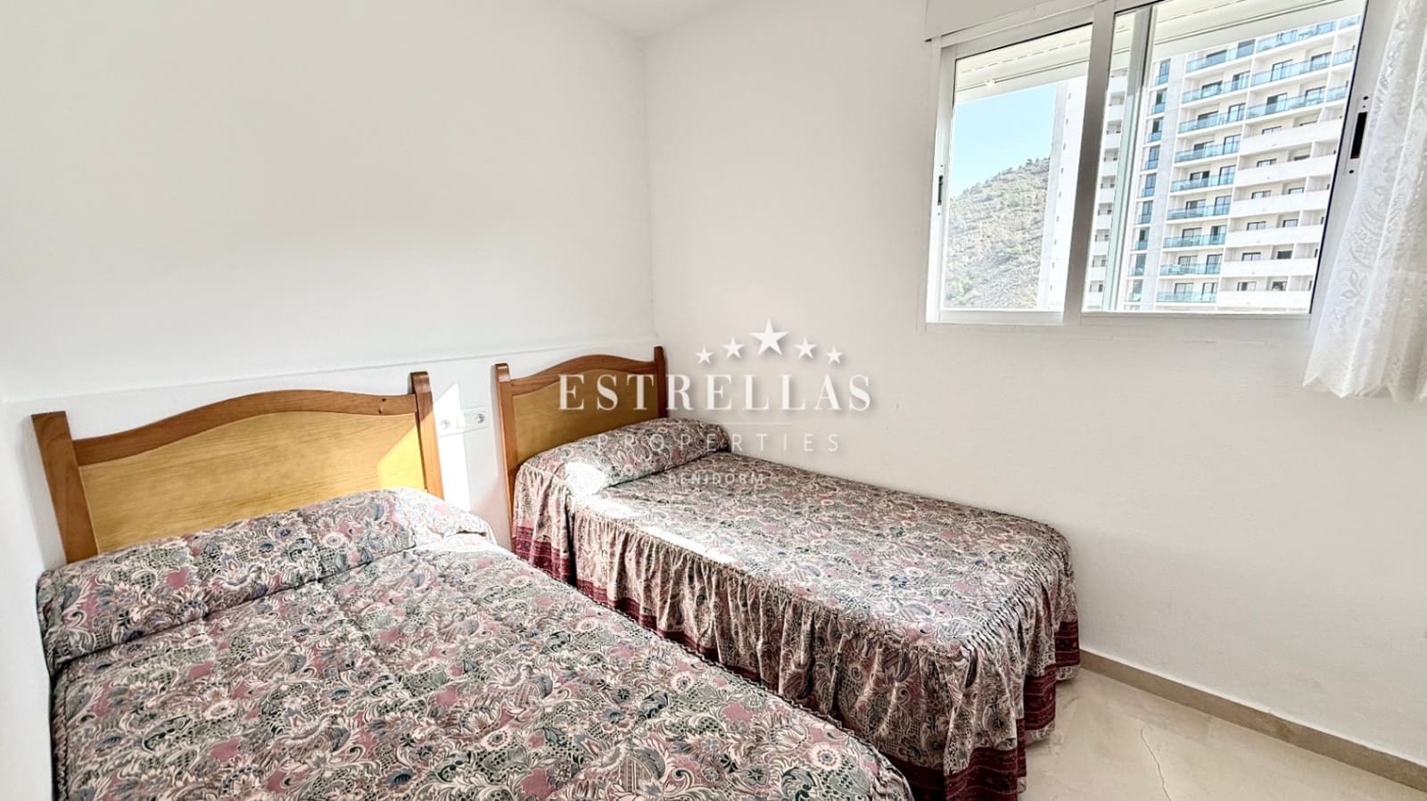 2 soveværelse Lejlighed til salg i Benidorm med swimmingpool garage - € 262.000 (Ref: 9388288)