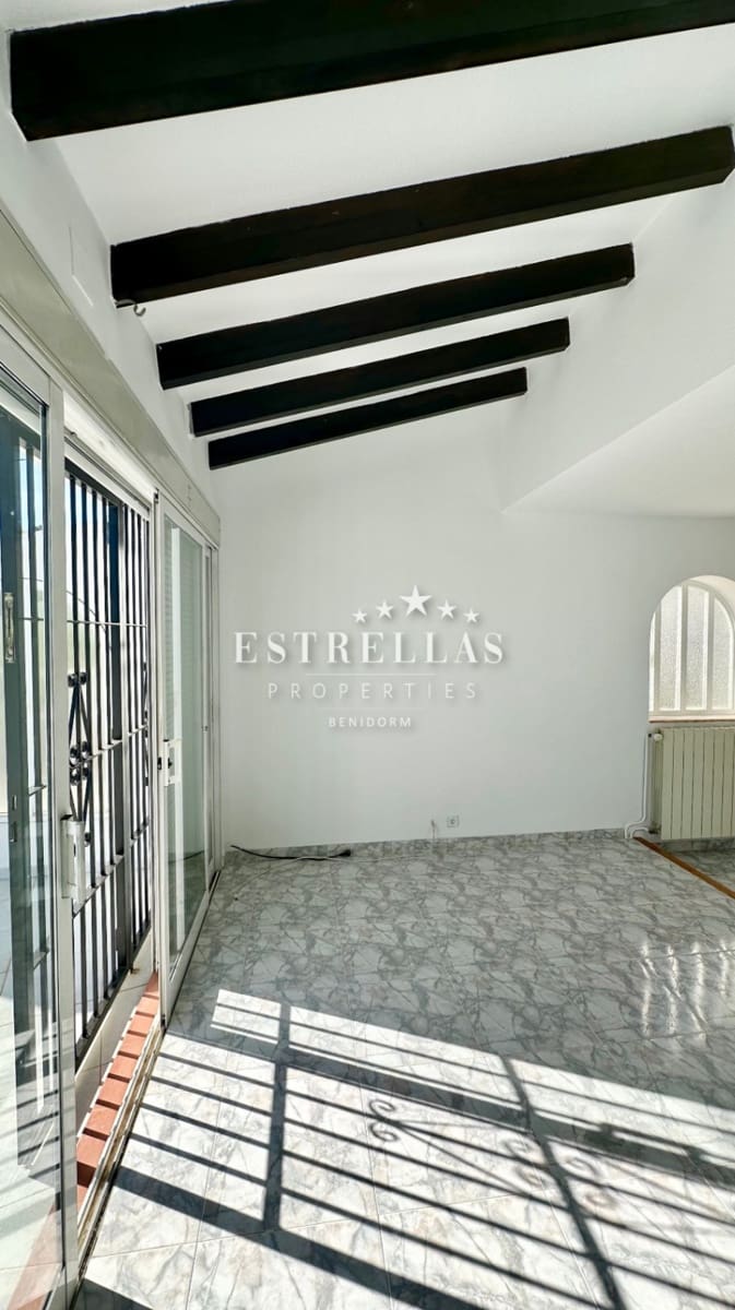 3 sypialnia Willa na sprzedaż w Calpe / Calp z basenem garażem - 450 000 € (Ref: 9393502)