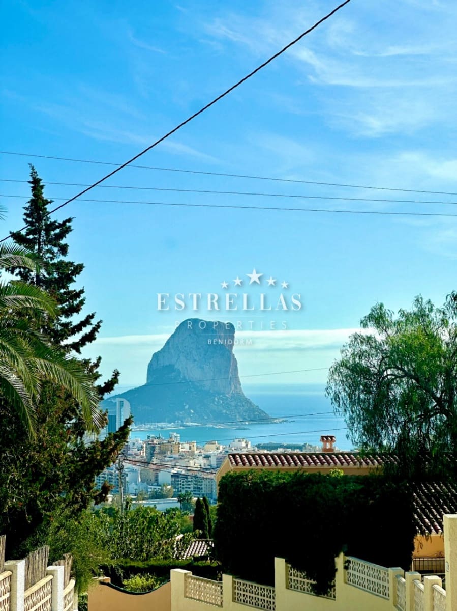 3 sypialnia Willa na sprzedaż w Calpe / Calp z basenem garażem - 450 000 € (Ref: 9393502)