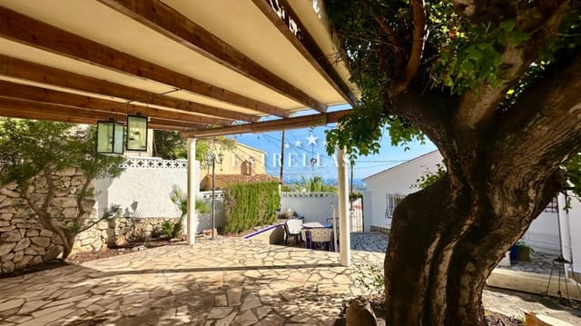 3 sypialnia Willa na sprzedaż w Oltamar - Cucarres, Calpe / Calp z basenem garażem - 450 000 € (Ref: 9393502)