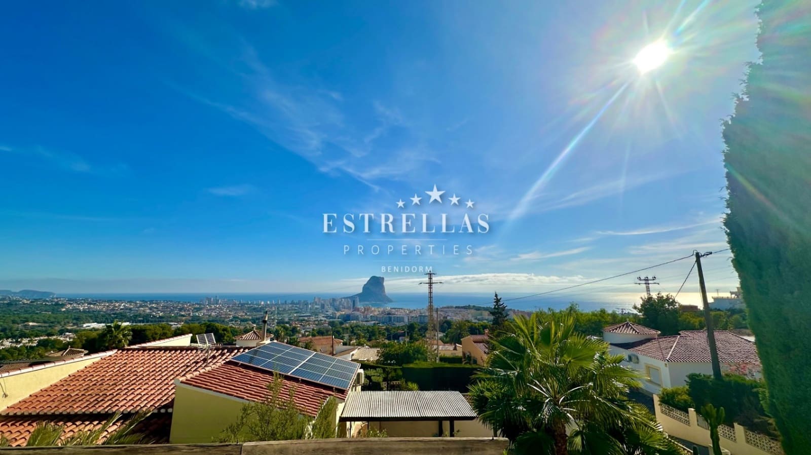 3 sypialnia Willa na sprzedaż w Calpe / Calp z basenem garażem - 450 000 € (Ref: 9393502)