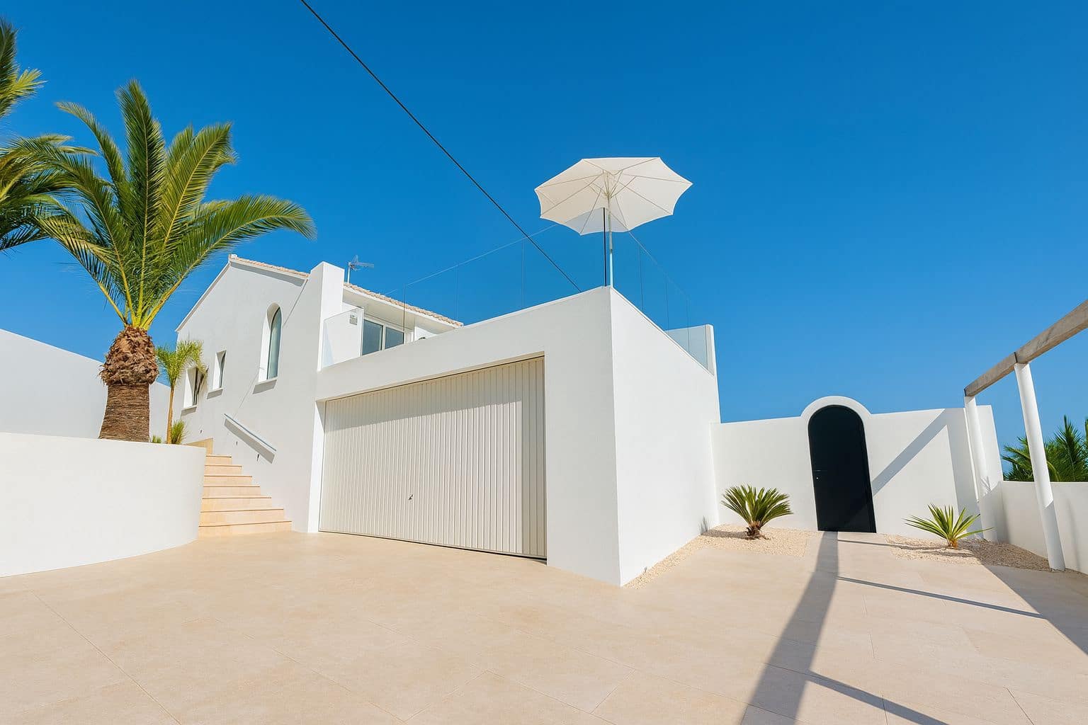 3 sypialnia Willa na sprzedaż w Calpe / Calp z basenem garażem - 450 000 € (Ref: 9393502)