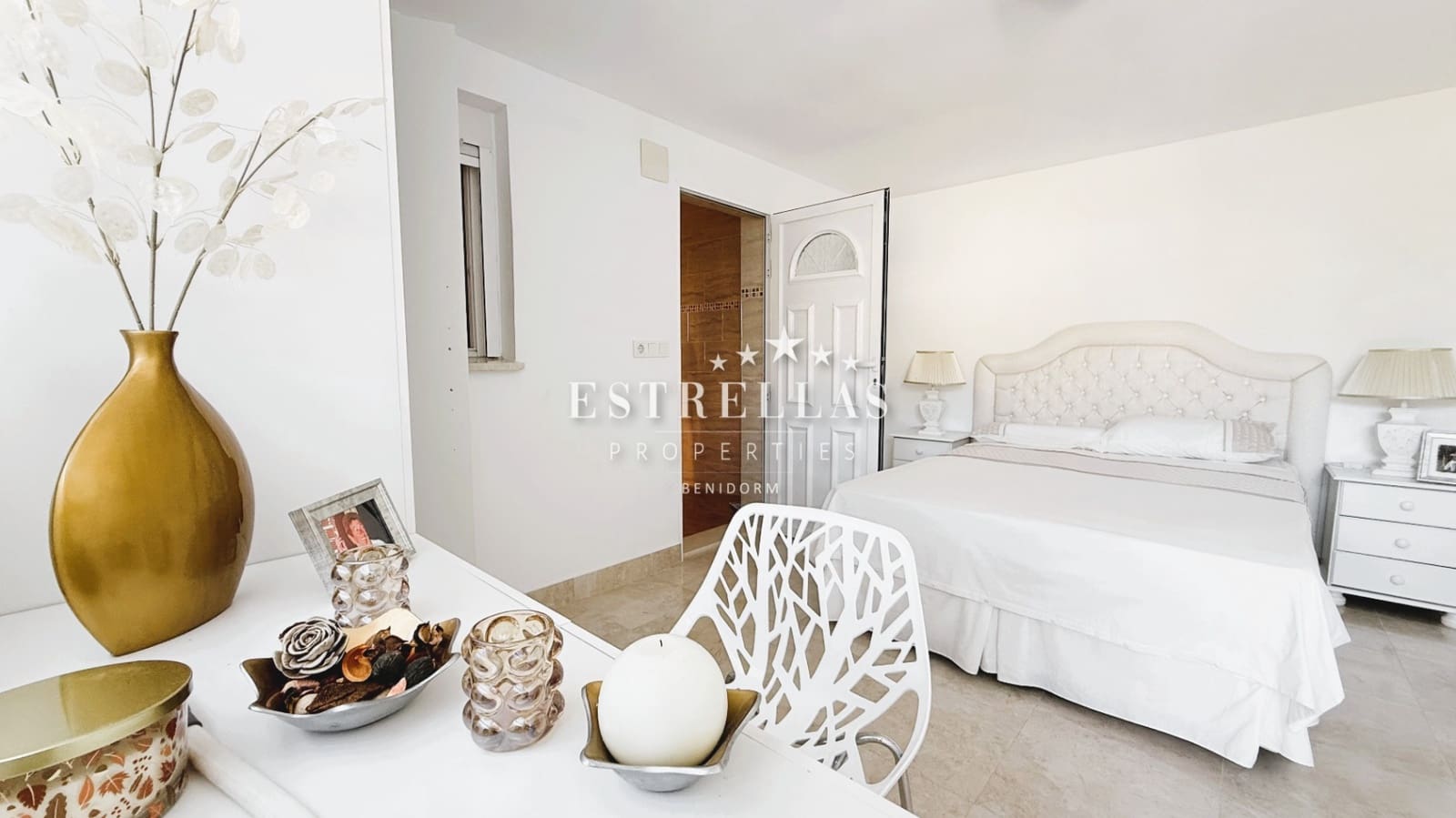 4 bedroom Villa for sale in La Nucia with pool garage - € 580,000 (Ref: 9411358)