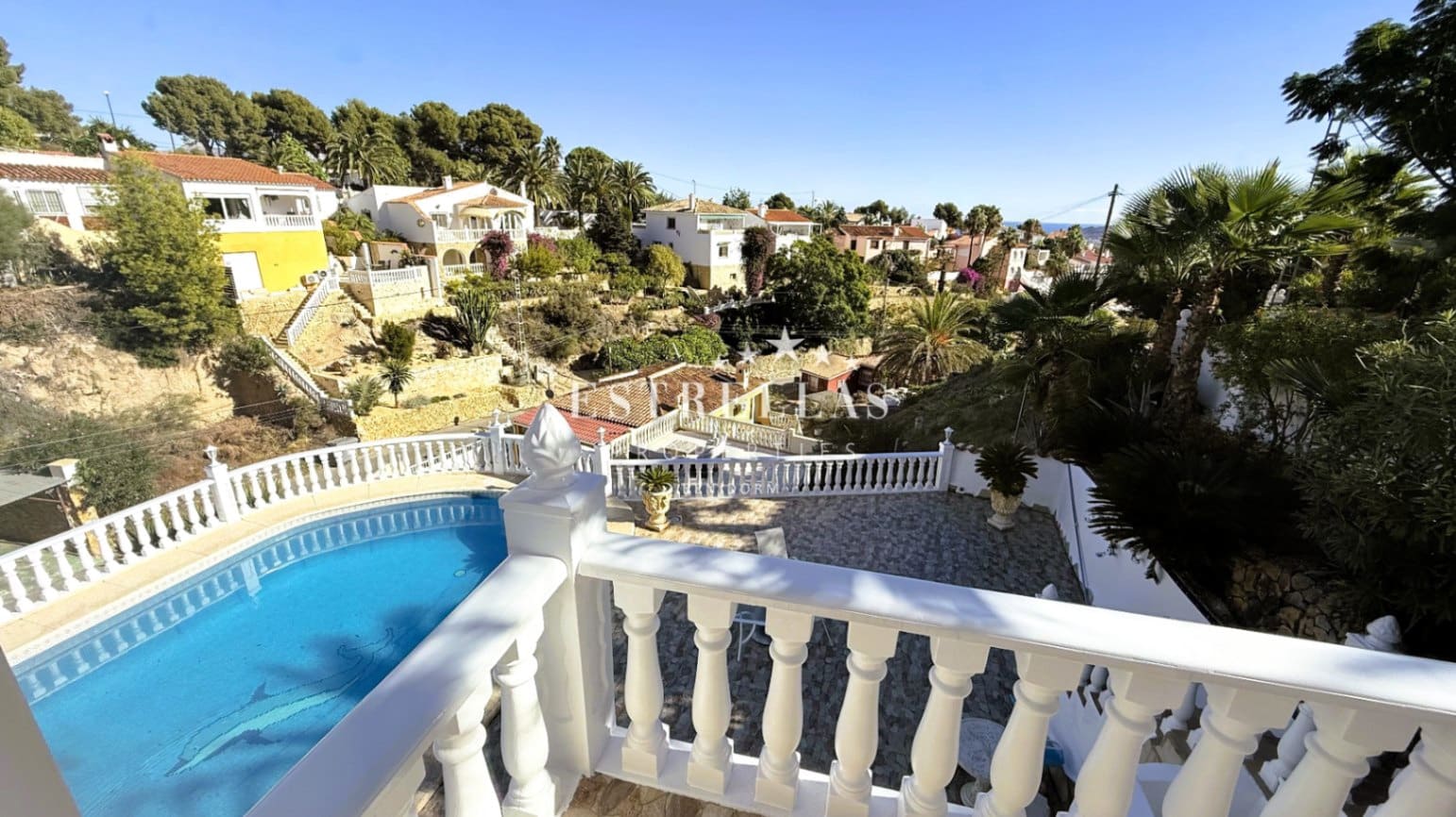 4 bedroom Villa for sale in La Nucia with pool garage - € 580,000 (Ref: 9411358)