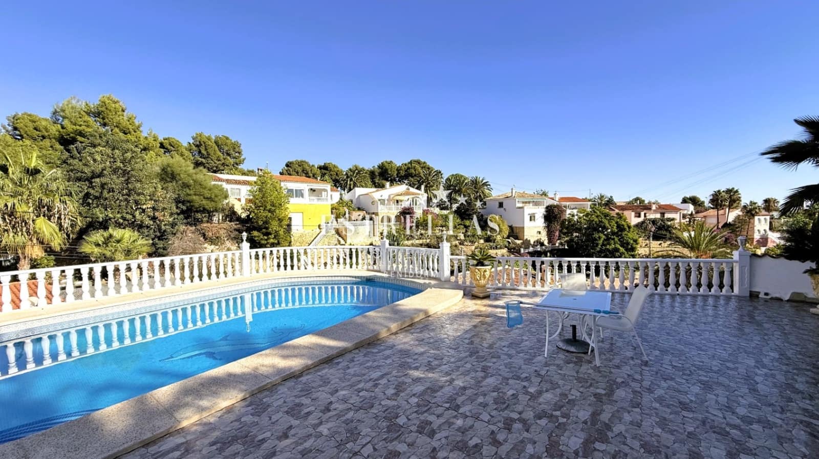 4 bedroom Villa for sale in La Nucia with pool garage - € 580,000 (Ref: 9411358)