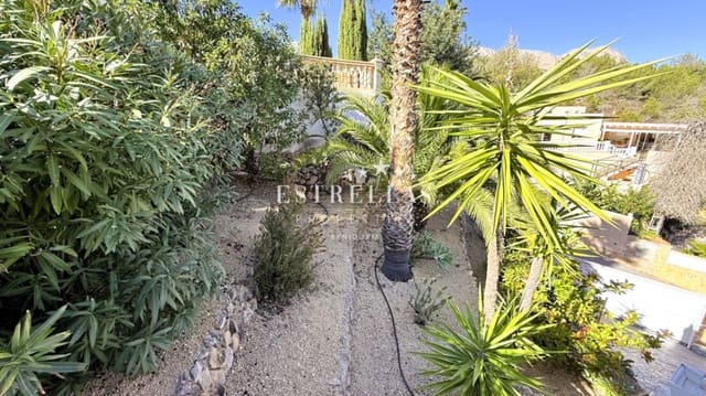 4 bedroom Villa for sale in Coloma  , La Nucia with pool garage - € 580,000 (Ref: 9411358)