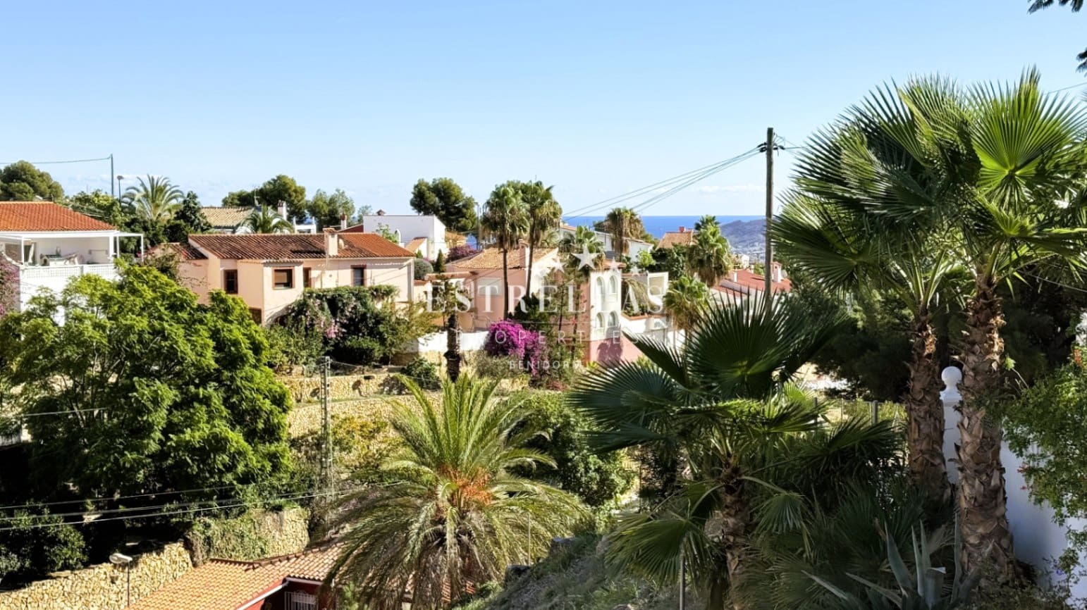 4 bedroom Villa for sale in La Nucia with pool garage - € 580,000 (Ref: 9411358)