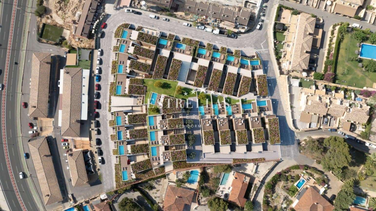 3 slaapkamer Villa te koop in La Nucia met zwembad garage - € 656.000 (Ref: 9412834)