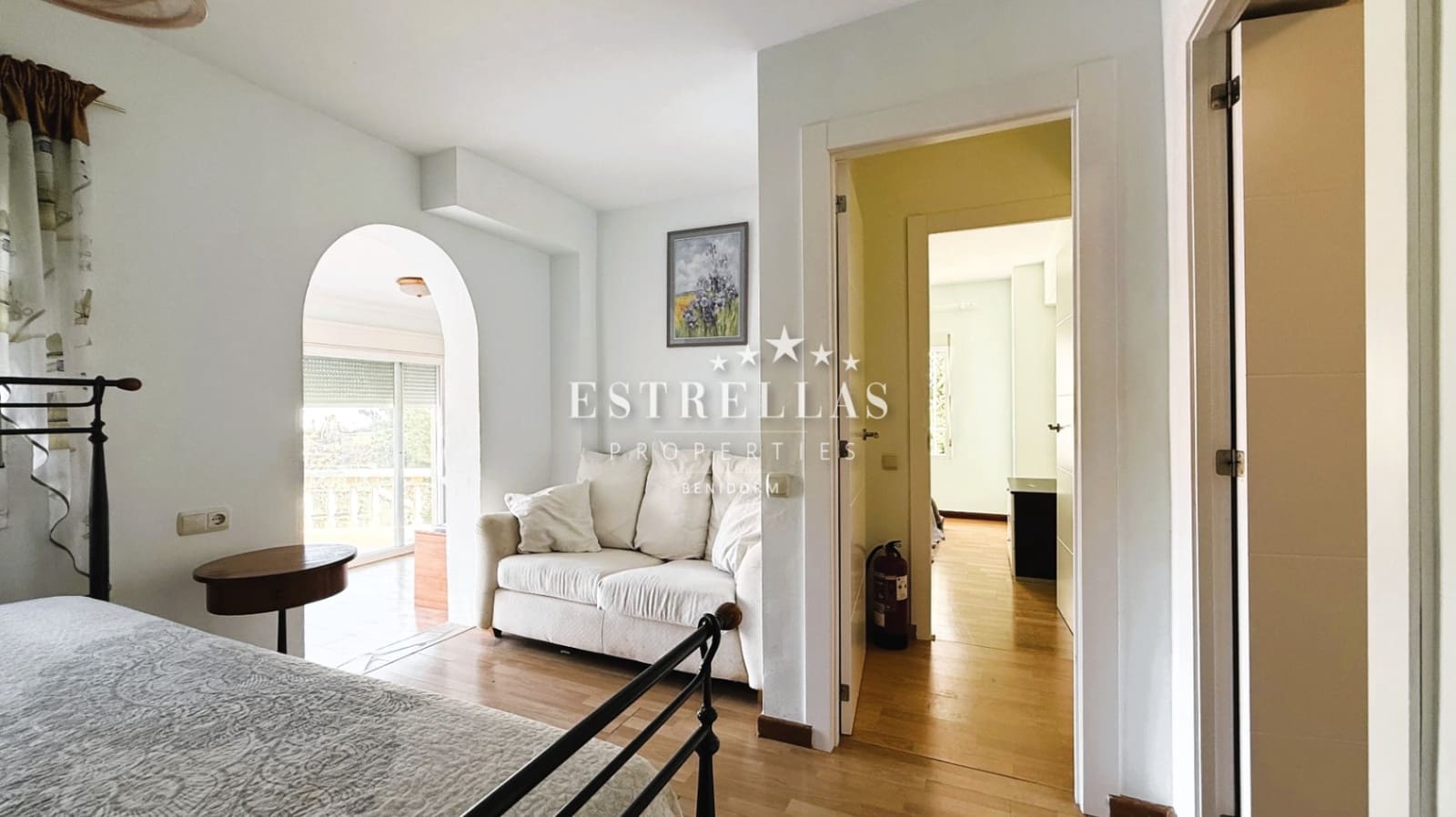 3 soverom Villa til salgs i La Nucia med svømmebasseng garasje - € 590 000 (Ref: 9412835)