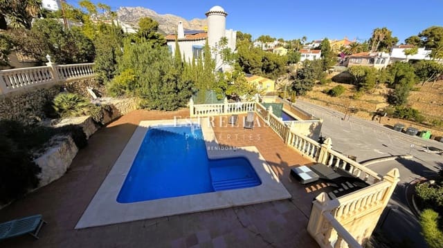 3 bedroom Villa for sale in Coloma  , La Nucia with pool garage - € 590,000 (Ref: 9412835)