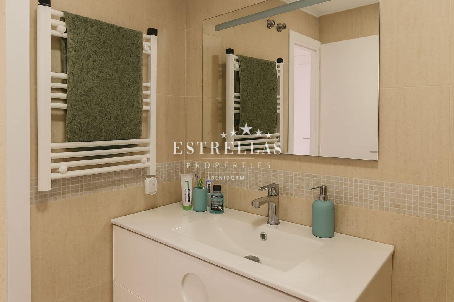 3 soverom Leilighet til salgs i Benidorm med svømmebasseng garasje - € 299 000 (Ref: 9413128)