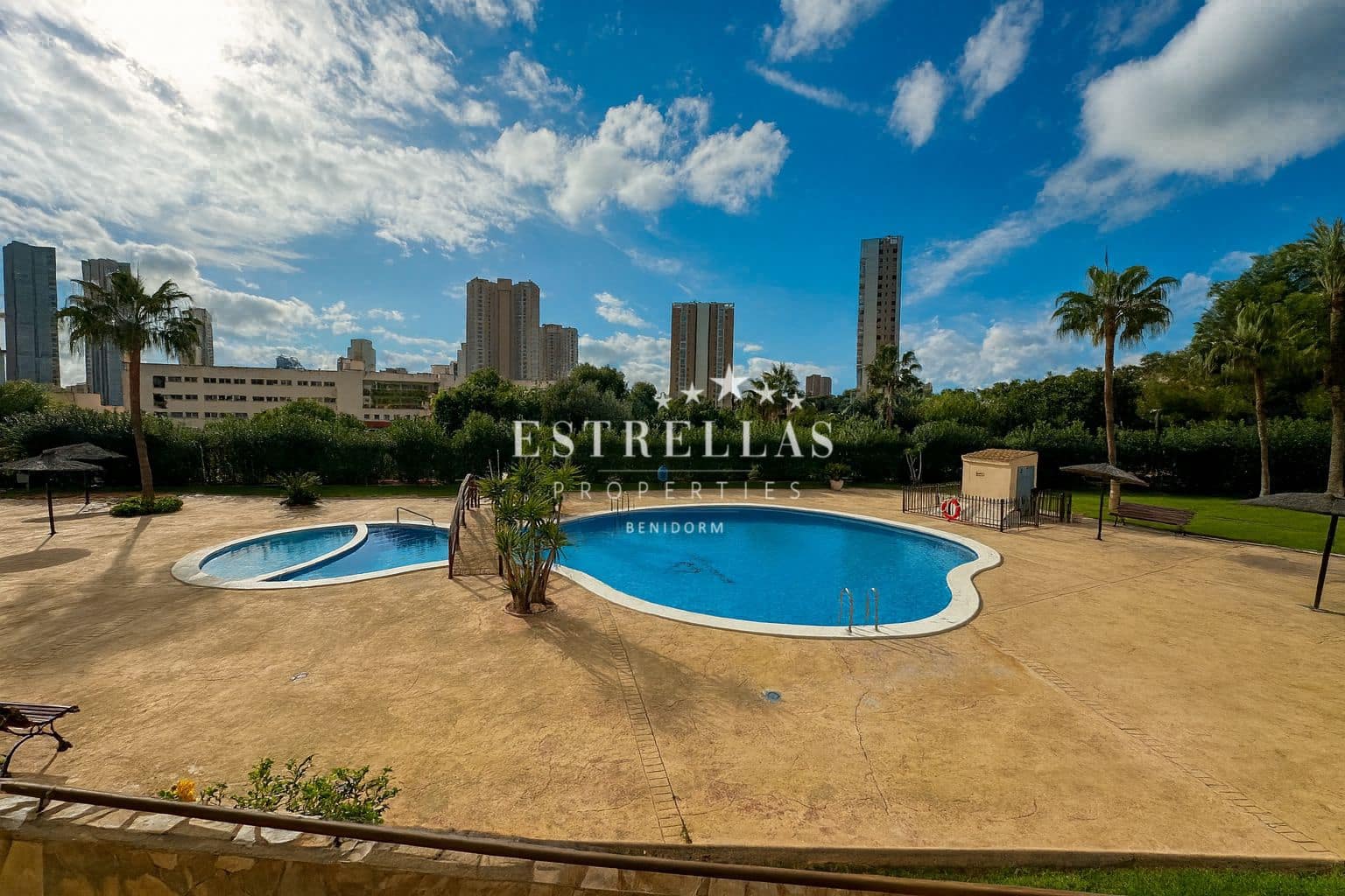 3 soverom Leilighet til salgs i Benidorm med svømmebasseng garasje - € 299 000 (Ref: 9413128)