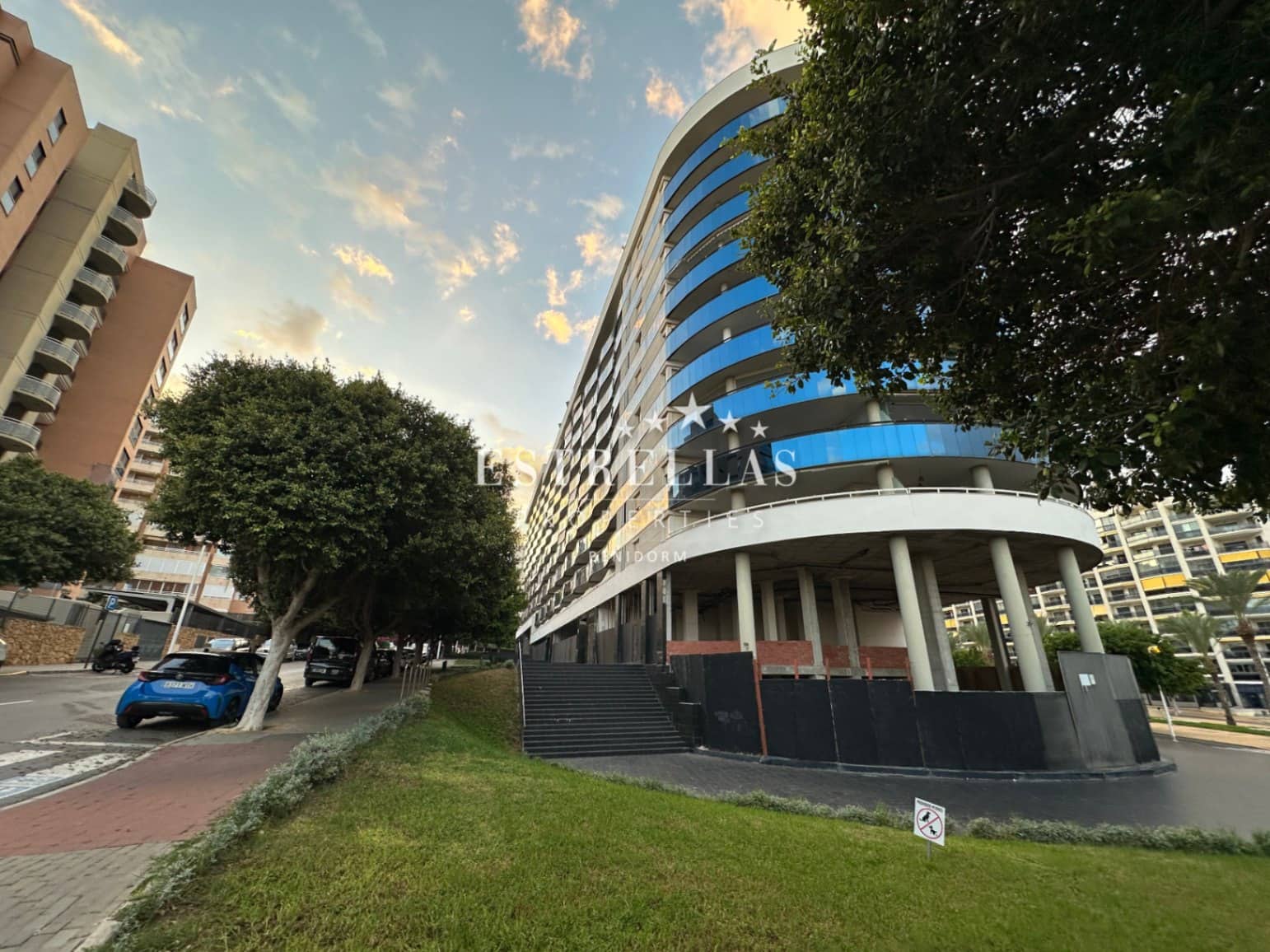 2 Zimmer Apartment zu verkaufen in La Villajoyosa / Vila Joiosa mit Pool Garage - 320.000 € (Ref: 9428179)