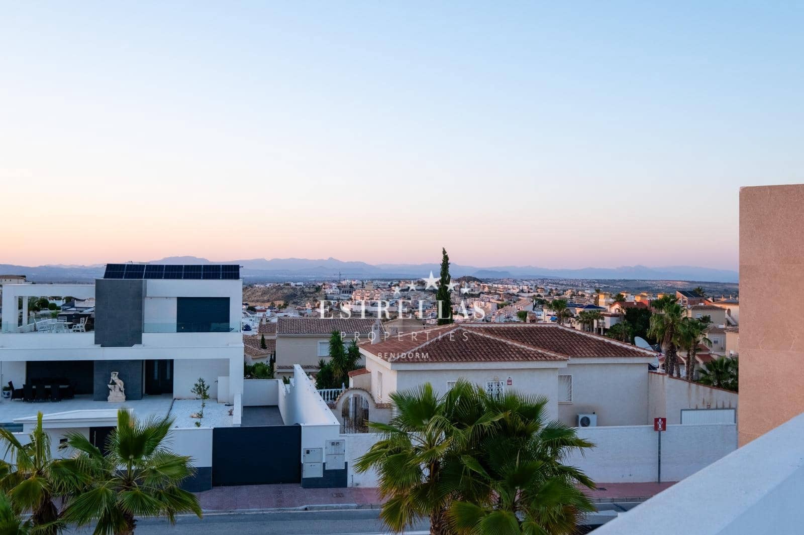 3 sypialnia Willa na sprzedaż w Rojales z basenem garażem - 742 000 € (Ref: 9444899)