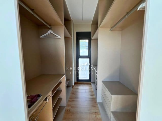 5 Zimmer Villa zu verkaufen in Balcón de Finestrat - Terra Marina, Finestrat mit Garage - 1.100.000 € (Ref: 9444900)