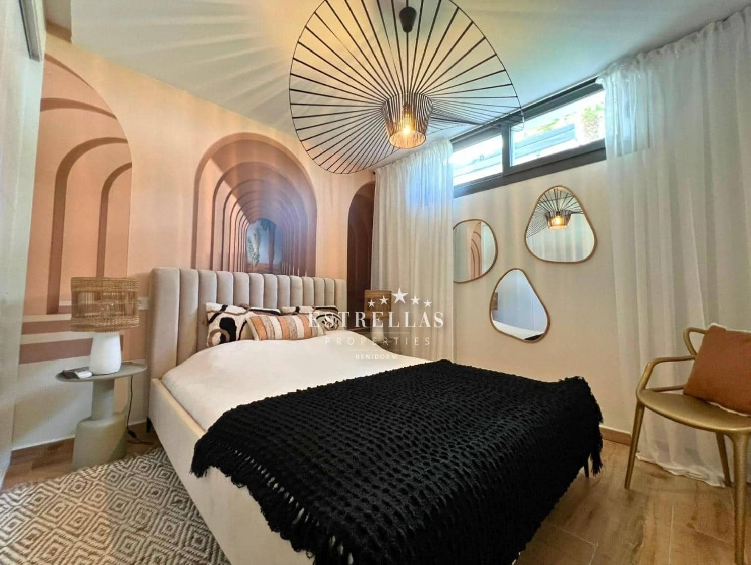 5 sypialnia Willa na sprzedaż w Finestrat z garażem - 1 100 000 € (Ref: 9444900)