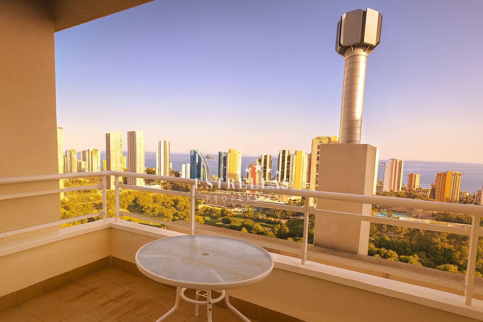 3 soveværelse Penthouse til salg i Benidorm med garage - € 420.000 (Ref: 9449306)