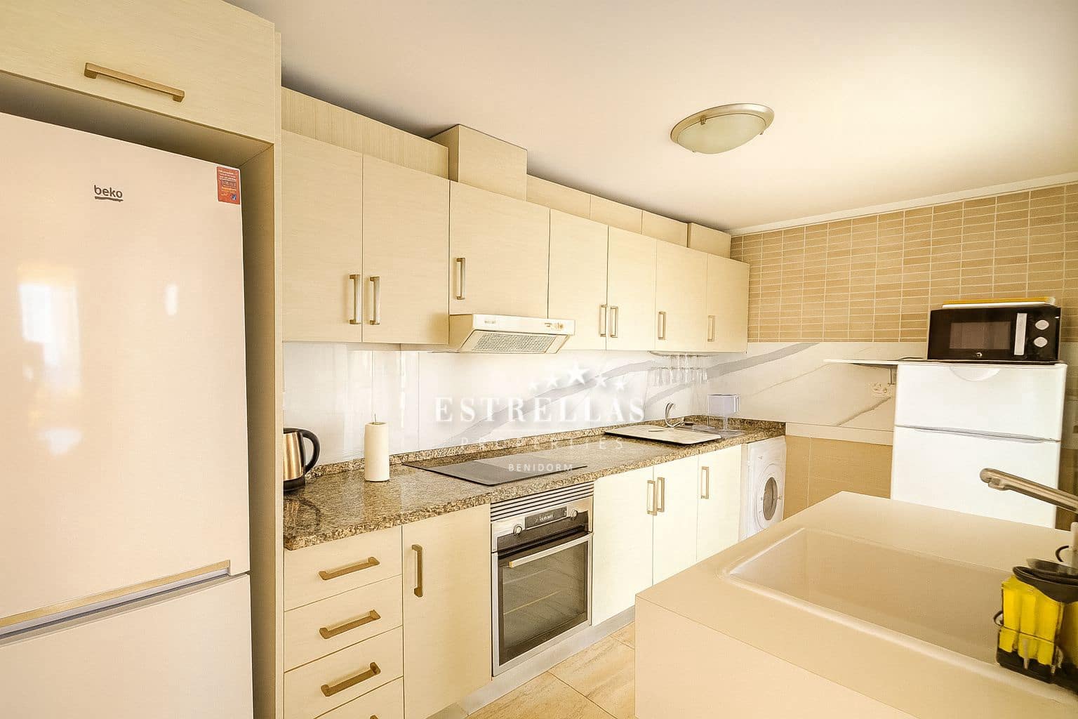 3 soveværelse Penthouse til salg i Benidorm med garage - € 420.000 (Ref: 9449306)