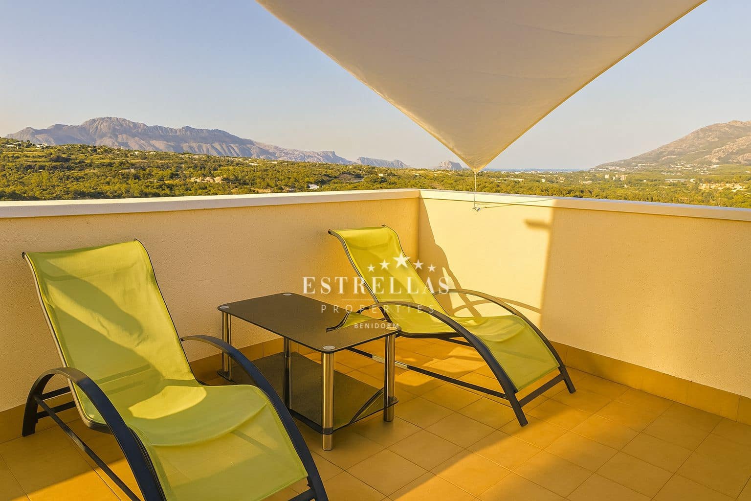 3 soveværelse Penthouse til salg i Benidorm med garage - € 420.000 (Ref: 9449306)