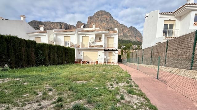 3 sypialnia Bungalow na sprzedaż w Polop z basenem garażem - 319 000 € (Ref: 9453546)