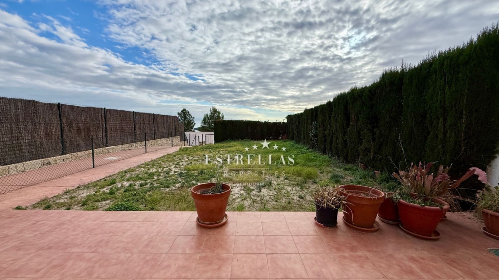 3 soverom Bungalow til salgs i Polop med svømmebasseng garasje - € 319 000 (Ref: 9453546)