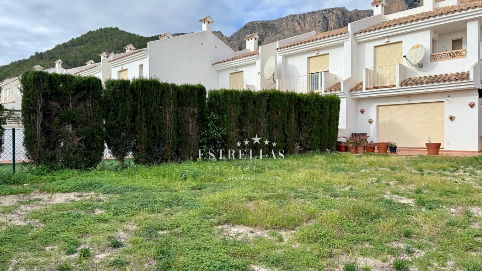 3 soverom Bungalow til salgs i Polop med svømmebasseng garasje - € 319 000 (Ref: 9453546)