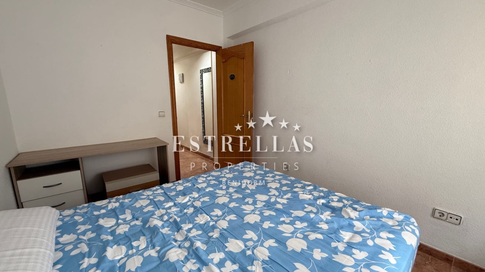 2 slaapkamer Appartement te koop in La Villajoyosa / Vila Joiosa - € 139.000 (Ref: 9453649)