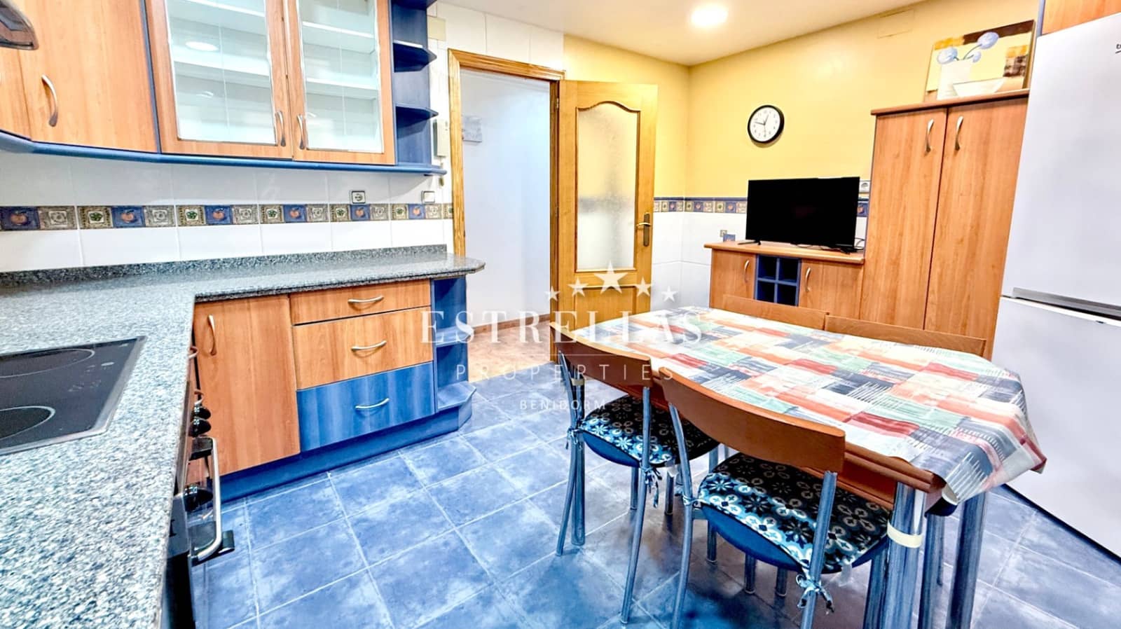 2 slaapkamer Appartement te koop in La Villajoyosa / Vila Joiosa - € 139.000 (Ref: 9453649)