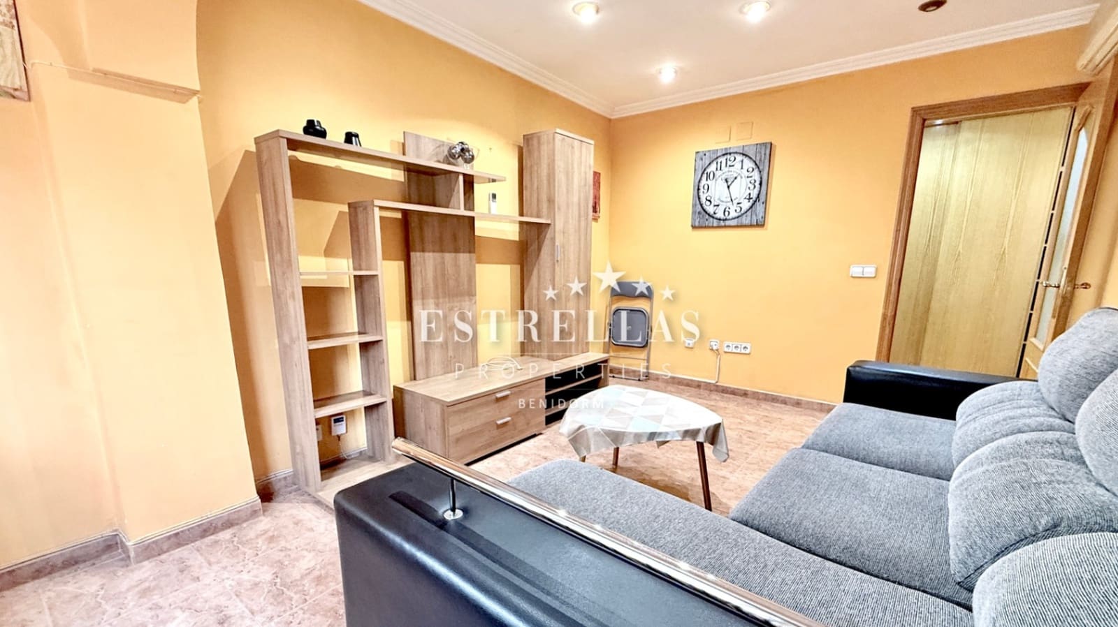 2 slaapkamer Appartement te koop in La Villajoyosa / Vila Joiosa - € 139.000 (Ref: 9453649)