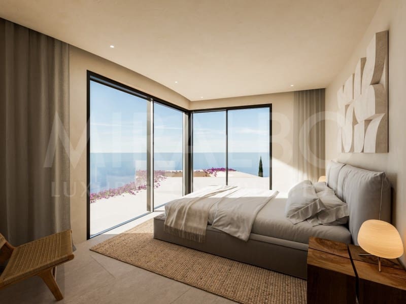 4 slaapkamer Appartement te koop in A Coruna stad - € 2.395.000 (Ref: 9489063)