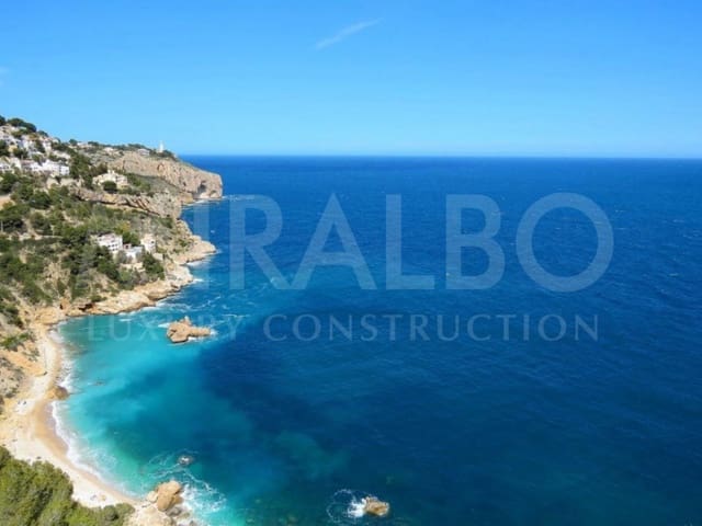 4 slaapkamer Appartement te koop in A Coruña stad - € 2.395.000 (Ref: 9489063)