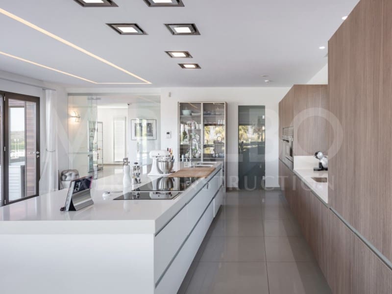 6 sovrum Lägenhet till salu i A Coruna stad - 3 850 000 € (Ref: 9489065)