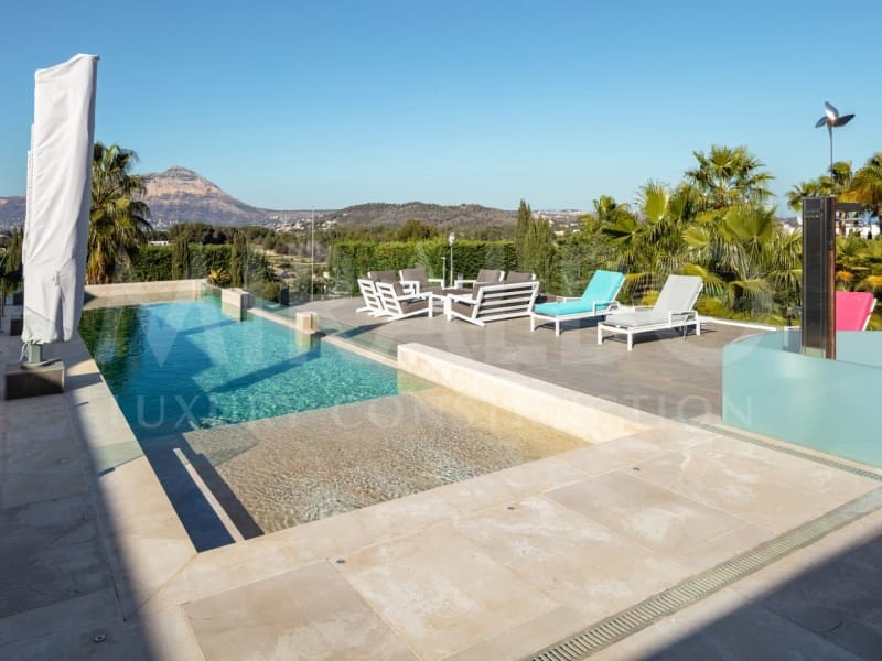 6 sovrum Lägenhet till salu i A Coruna stad - 3 850 000 € (Ref: 9489065)