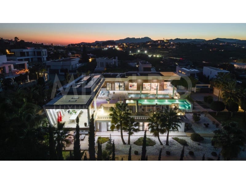 6 sovrum Lägenhet till salu i A Coruna stad - 3 850 000 € (Ref: 9489065)