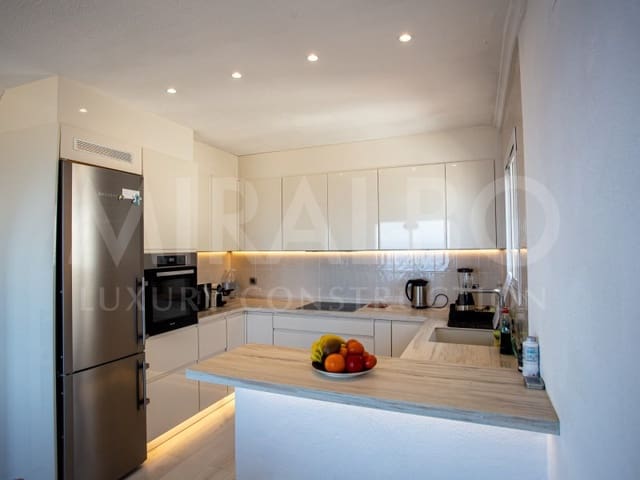 2 slaapkamer Bungalow te koop in A Coruña stad - € 429.000 (Ref: 9489068)