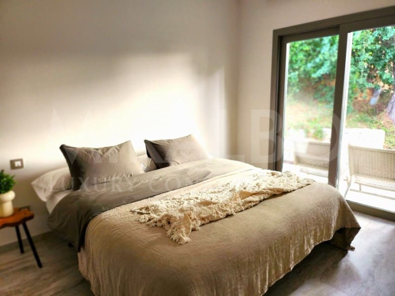 5 slaapkamer Appartement te koop in A Coruna stad - € 1.390.000 (Ref: 9489074)