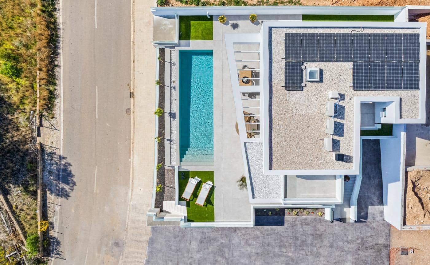 4 sovrum Villa till salu i Polop med pool - 725 000 € (Ref: 9493635)