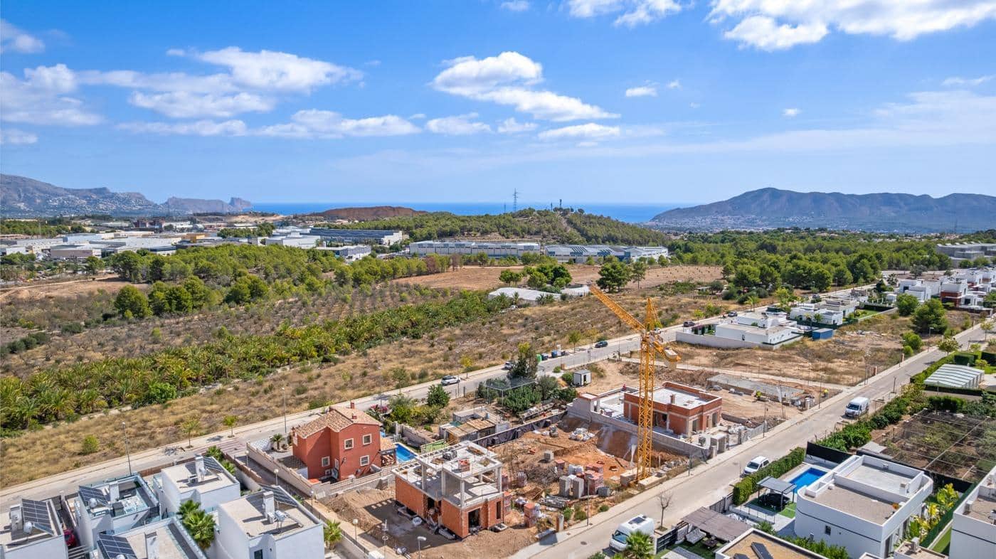 4 bedroom Villa for sale in Polop - € 638,650 (Ref: 9493641)