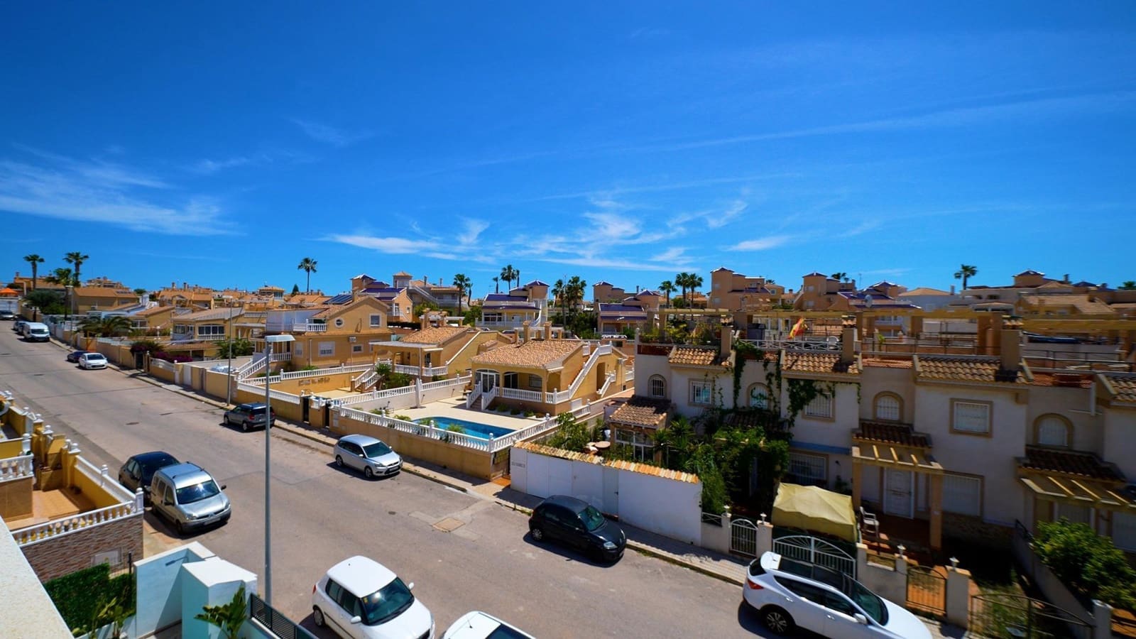 3 bedroom Villa for sale in Los Altos with pool - € 509,000 (Ref: 9493661)