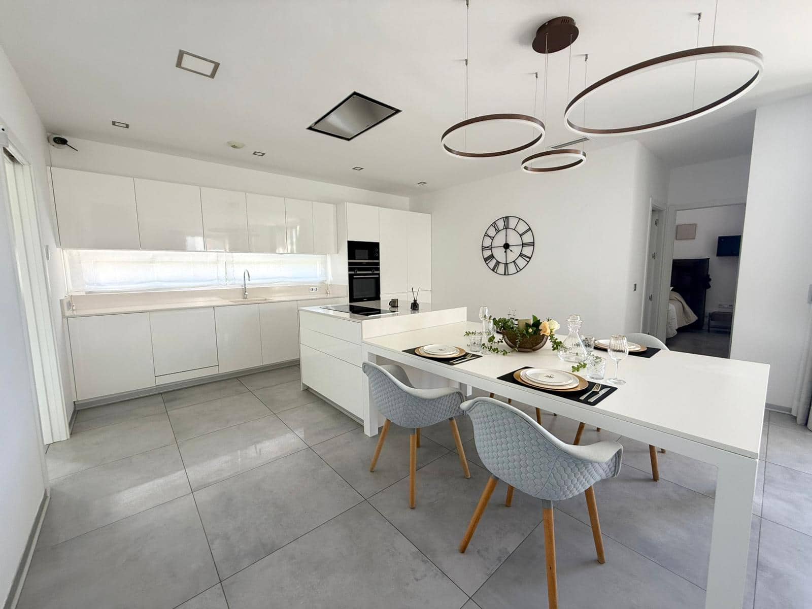 3 bedroom Villa for rent in Finestrat with pool garage - € 5,000 (Ref: 9524836)