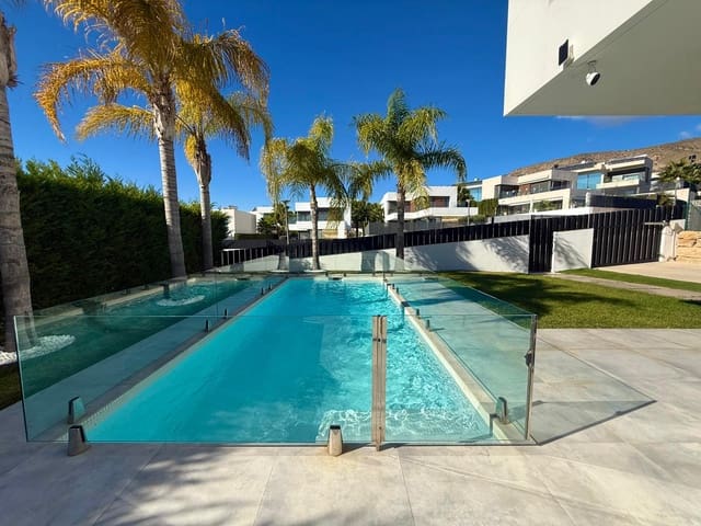 3 bedroom Villa for rent in Golf Bahía, Finestrat with pool garage - € 5,000 (Ref: 9524836)