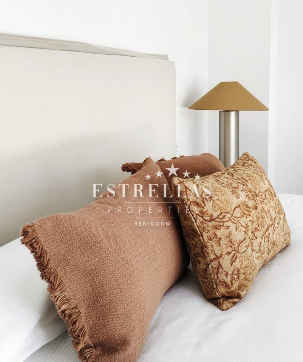 Apartamento de 3 habitaciones en La Villajoyosa / Vila Joiosa en venta con piscina garaje - 830.000 € (Ref: 9529028)