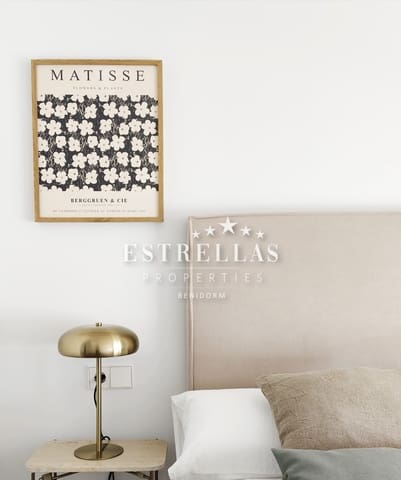 Apartamento de 3 habitaciones en Platja Vila Joiosa - Platja de Torres, La Villajoyosa / Vila Joiosa en venta con piscina garaje - 830.000 € (Ref: 9529028)