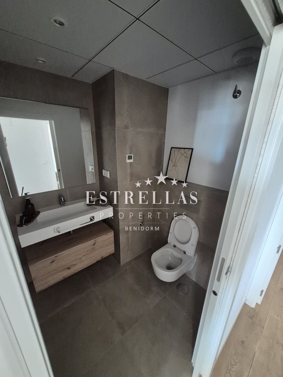 Apartamento de 3 habitaciones en La Villajoyosa / Vila Joiosa en venta con piscina garaje - 830.000 € (Ref: 9529028)