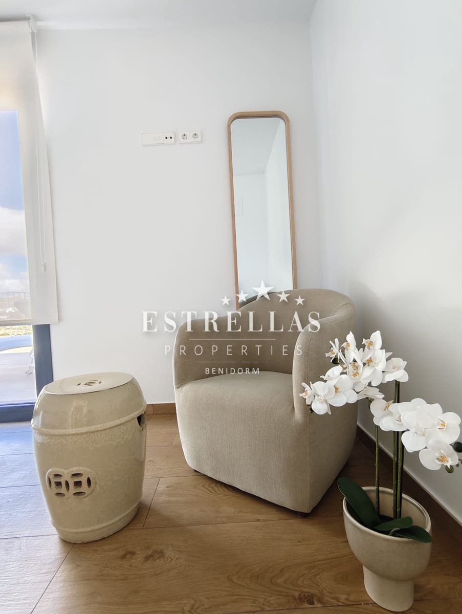 Apartamento de 3 habitaciones en La Villajoyosa / Vila Joiosa en venta con piscina garaje - 830.000 € (Ref: 9529028)