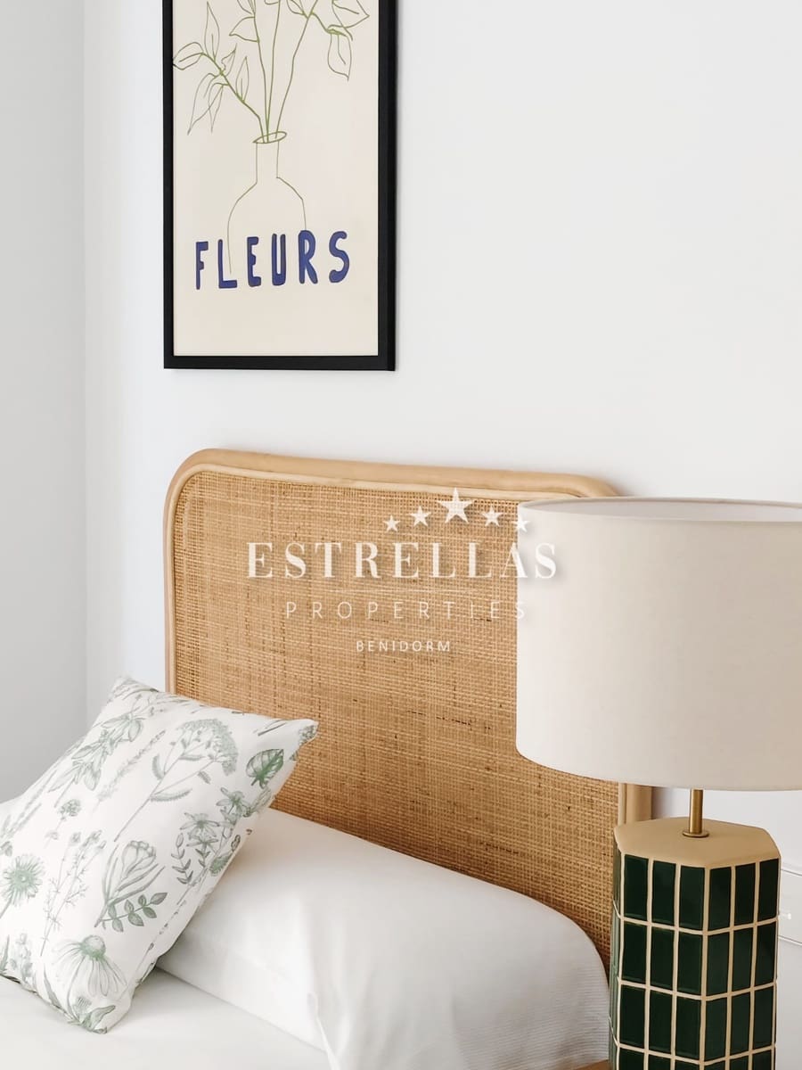 Apartamento de 3 habitaciones en La Villajoyosa / Vila Joiosa en venta con piscina garaje - 830.000 € (Ref: 9529028)