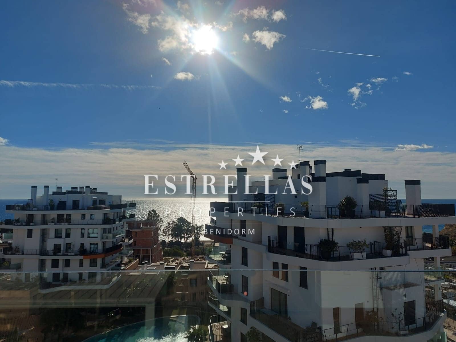 Apartamento de 3 habitaciones en La Villajoyosa / Vila Joiosa en venta con piscina garaje - 830.000 € (Ref: 9529028)