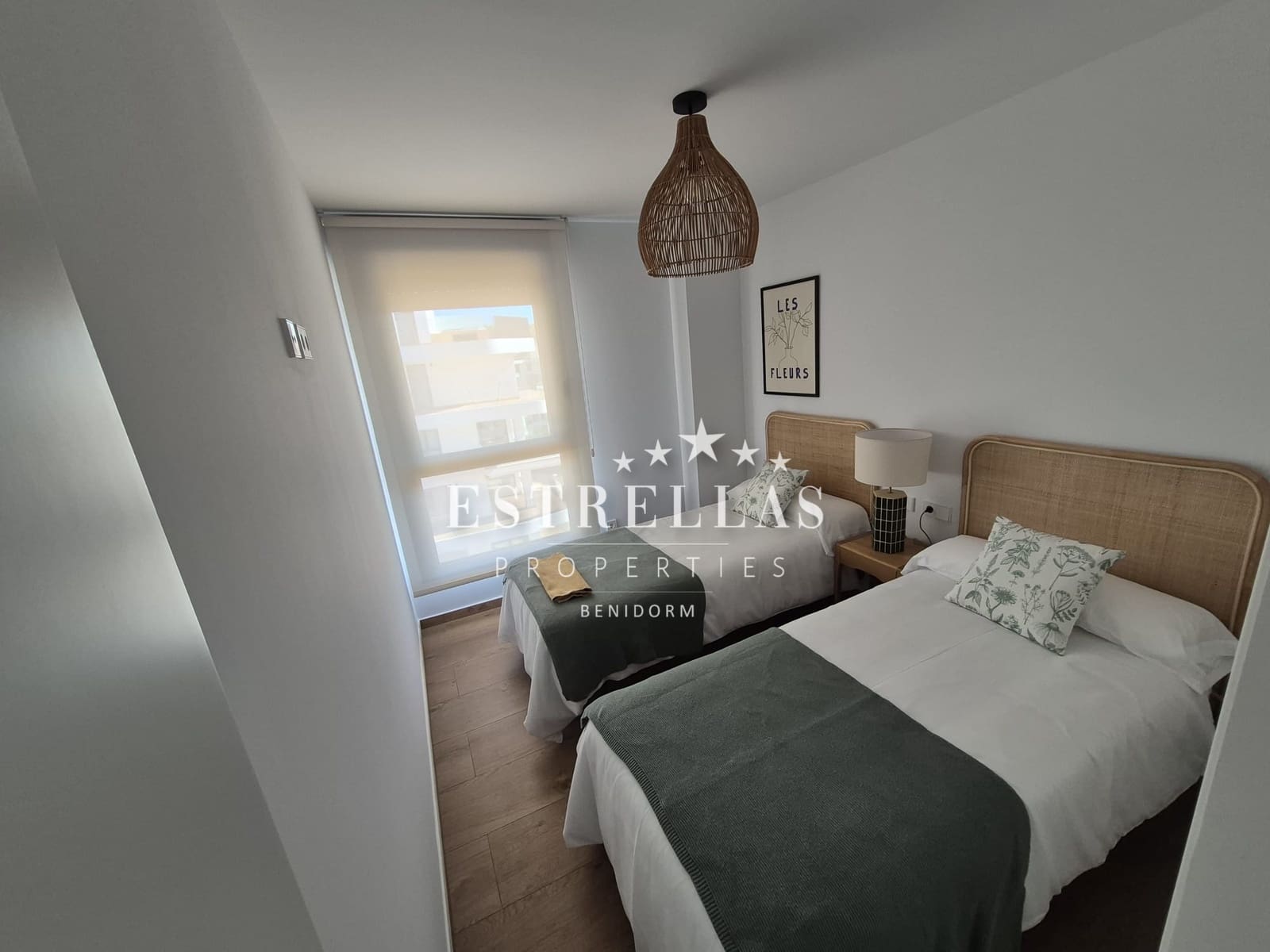 Apartamento de 3 habitaciones en La Villajoyosa / Vila Joiosa en venta con piscina garaje - 830.000 € (Ref: 9529028)