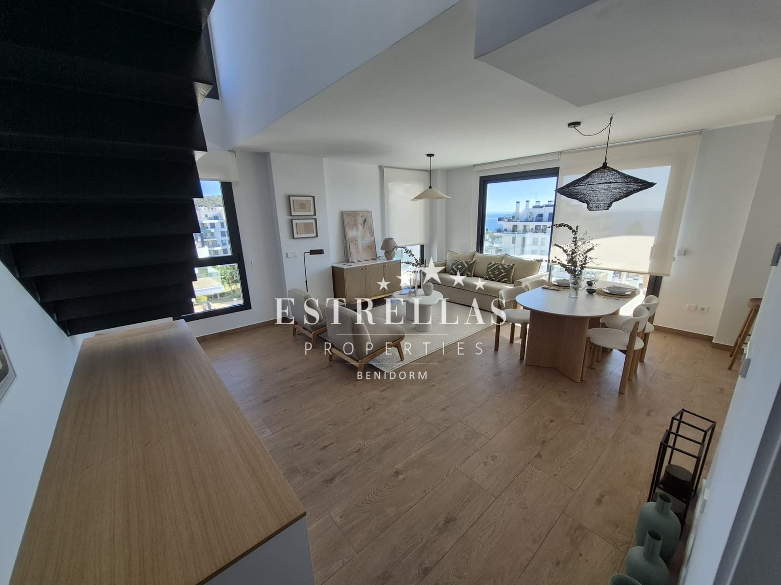 Apartamento de 3 habitaciones en La Villajoyosa / Vila Joiosa en venta con piscina garaje - 830.000 € (Ref: 9529028)